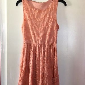Forever 21 pink lace dress